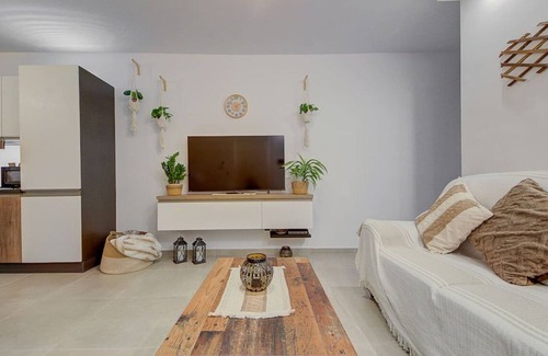 Msida Apartment | Modern & Spacious 2BR Apt with Balconies in Msida