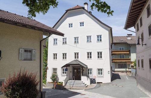 Hopfgarten Markt Apartment | Modern, spacious flat in the centre of Hopfgarten