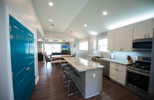 Fillmore Apartment | Modern Spacious Home with Movie Room