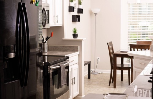Prosperity Church Road House | Modern & Spacious Townhome in University Area
