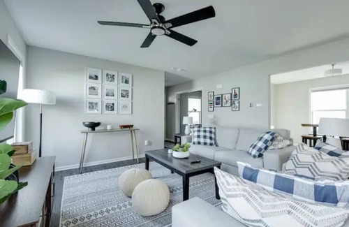 Fort Wayne House | Modern, Spacious Whole Unit Traveler's Home!