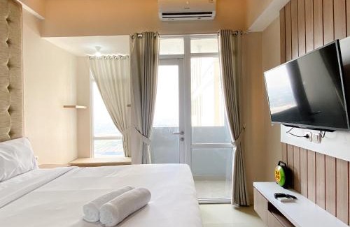 Cikarang Apartment | Modern Studio at Vasanta Innopark Apartment By Travelio