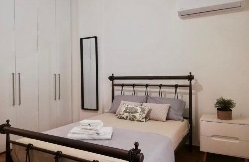 Pangrati Apartment | Modern Studio for 2 persons in the Heart of Athens