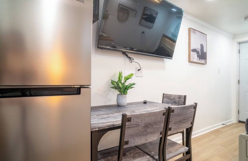 Metropolitan Apartment | Modern Studio Getaway
