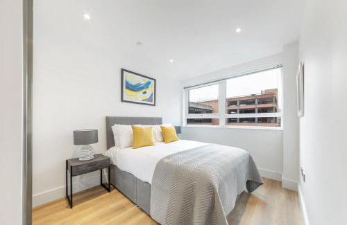 East Grinstead Apartment | Modern Studio in Central East Grinstead