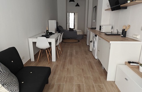 Extramurs Apartment | Modern Studio in the Center of Valencia - Apartment A