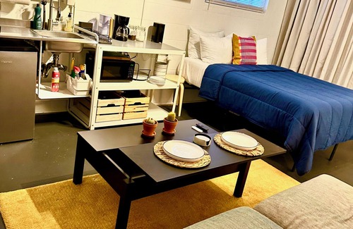 Zephyrhills Apartment | Modern Studio w/Private Bath, Fast Wi-Fi, Laundry