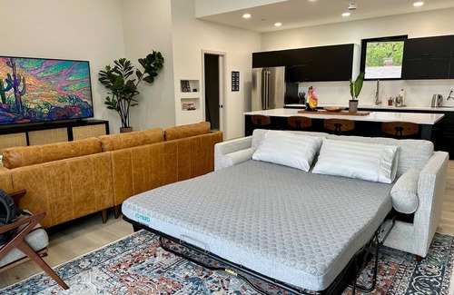 Annapolis House | Modern Styled Home in Historic Annapolis Eastport Neighborhood
