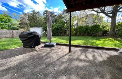 Glen Cove House | Modern Stylish 3b3b Home @Glen Cove