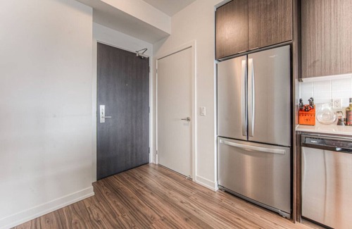 Kitchener Apartment | Modern Suite in the City