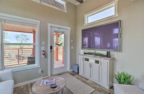 Milam County House | Modern Sunset Cabin with Wood Fire Pit!
