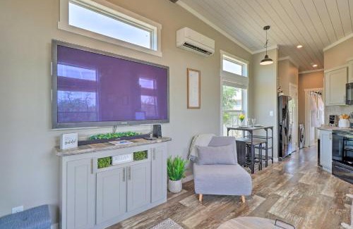 Milam County House | Modern Sunset Cabin with Wood Fire Pit!