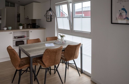 Wangerland Cottage | Modern Swedish-style mobile home-Medium