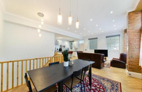 Paddington Apartment | Modern Three-Bedroom Flat in Paddington