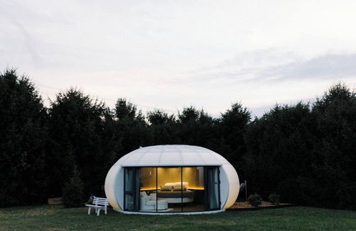 Strasburg House | Modern Tiny Home with Hot Tub
