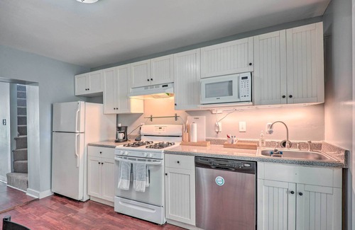 Canton House | Modern Urban Escape in the Heart of Baltimore!