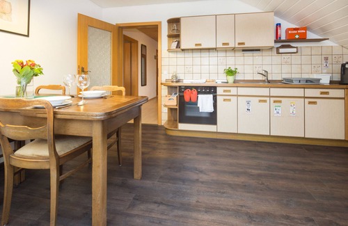 Markdorf Apartment | Modern vacation apartment in the countryside - 3 bedrooms and 1.5 bathrooms