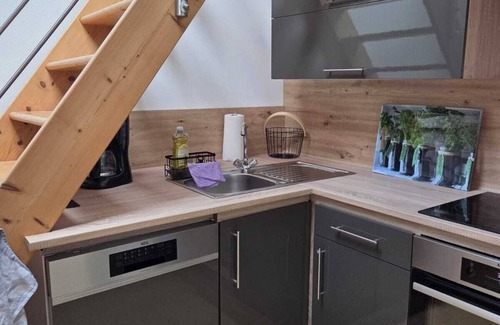 Korbach Apartment | Modern vacation apartment in the countryside - lakes, cycle path & events nearby