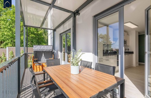 Koelpinsee Apartment | Modern vacation apartment with balcony, close to the beach in a quiet location