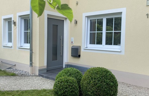 Utting am Ammersee House | Modern vacation home near the lake (3 minutes' walk) - Family-friendly