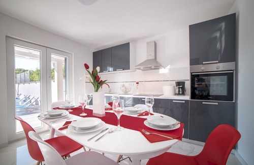 Klimno Villa | Modern Villa Future* with an outdoor heated pool in a quiet village on Krk