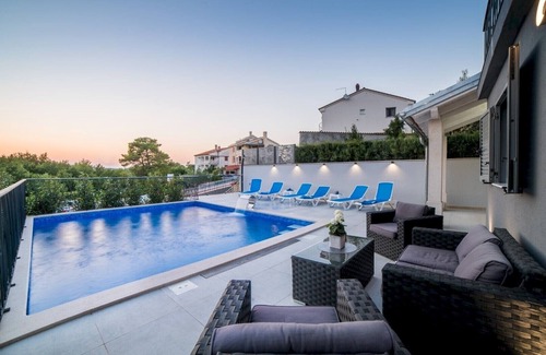 Klimno Villa | Modern Villa Future* with an outdoor heated pool in a quiet village on Krk