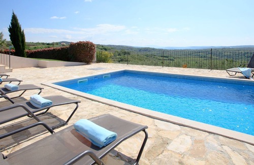 Baredine Villa | Modern Villa in Baredine with Pool