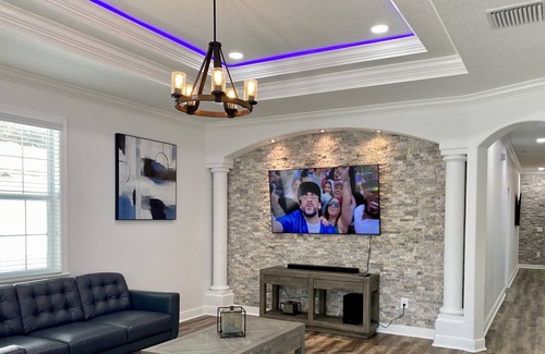 Tampa Villa | Modern Villa in the Heart of Tampa!