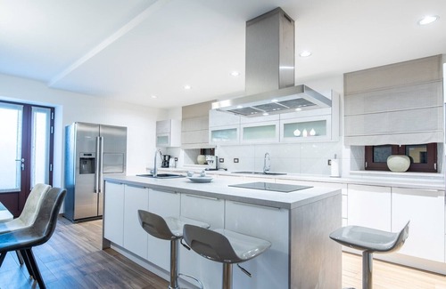 Fiorini Villa | Modern Villa LV with heated pool, sauna and jacuzzi