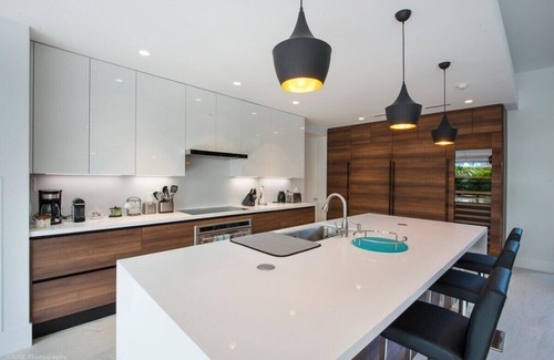 North Bay Village Villa | Modern Villa|heated Pool |gated Island