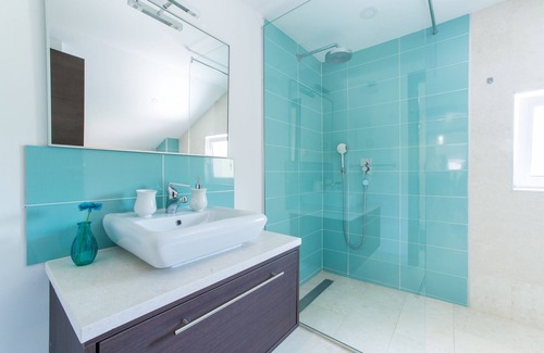 Prcanj Villa | Modern villa with a great view and swimming pool with heated jacuzzi