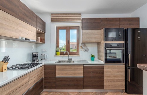 Nova Vas Villa | Modern Villa with Private Pool and Family-Friendly Features in Nova Vas
