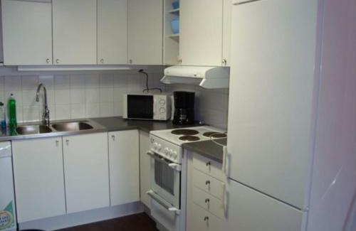 Lulea Apartment | Modern vindsvåning med balkong 2 km från centrum