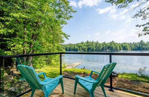 Georgian Bay Cottage | Modern Waterfront road access cottage awaits!