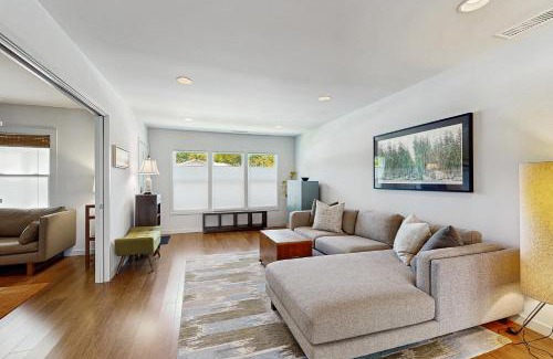 Healdsburg House | Modern Wine Country Charmer