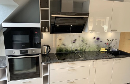 Schollkrippen Apartment | Moderne Maissonetten Ferienwohnung mit Eigenem Balkon