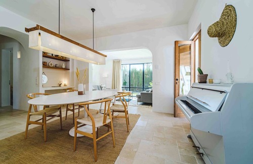 Javea Ski Chalet | Moderne Villa im Ibizastil in Jávea nur Wenige Fahrminuten vom Strand Entfernt
