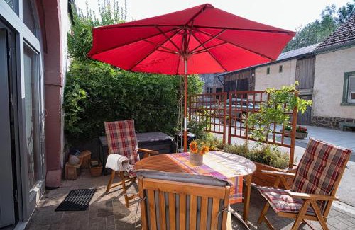 Biersdorf am See Apartment | Moderne Wohnung mit Studio in Bauernhausscheune am See