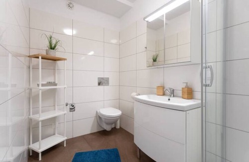 Funfhaus Apartment | Moderner Comfort | LF38
