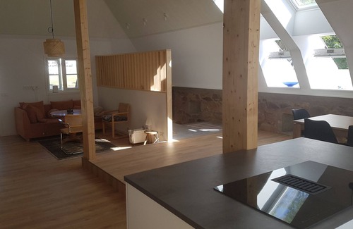 Moholm House | Moderner Wohncomfort in neu Renovierten Historischen Anwesen Mitten in der Natur
