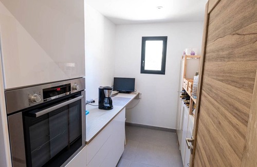 Croagnes House | Modernes Haus mit Pool im Herzen des Luberon 415 SAT