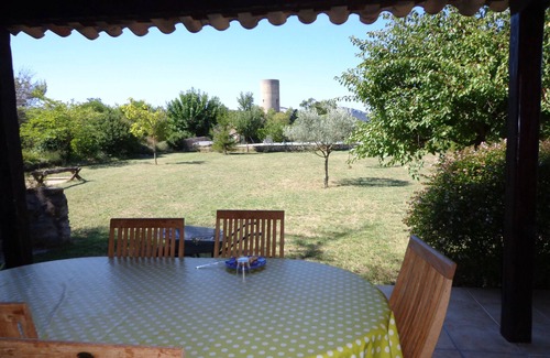 Lussan House | Modernised local stone-built farmhouse, very quiet, large garden for families