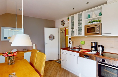 Neustadt in Holstein Apartment | Modernized 53 m² vacation apartment for up to 4 people with balcony and parking space