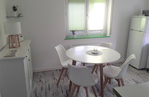 Stuttgart Apartment | Modernly furnished 2-room apartment in 70376 Stuttgart-Münster