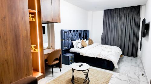 Osu Klottey Apartment | Modies-ERM Home