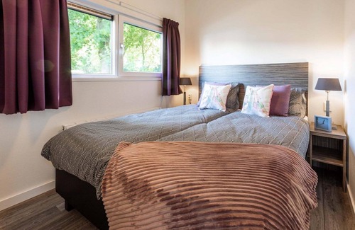 Aalst Ski Chalet | ✓ Module at Recreatiepark het Esmeer ✓ Holiday home for 5 persons ✓ Located in Aalst (Gelderland) ✓ Waterside holiday park ✓ Book directly through the park