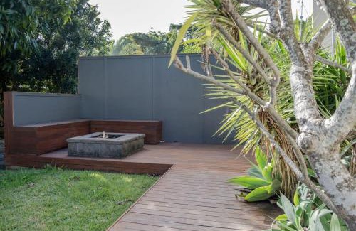 Moffat Beach House | Moffat Beach, Large families & friends unite here!