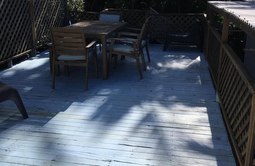 Moffat Beach House | Moffat Beach Shack Pet Friendly, 450m to cafes and beach
