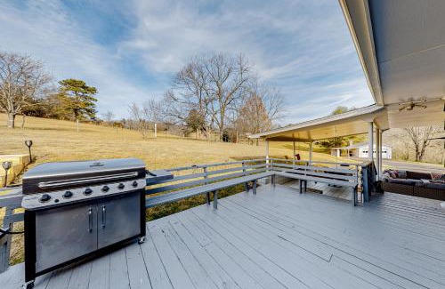 Asheville House | Moffitt Branch