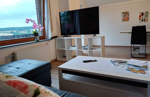 Moehnesee Apartment | Möhne vacation apartment/view/4 people/close to the lake